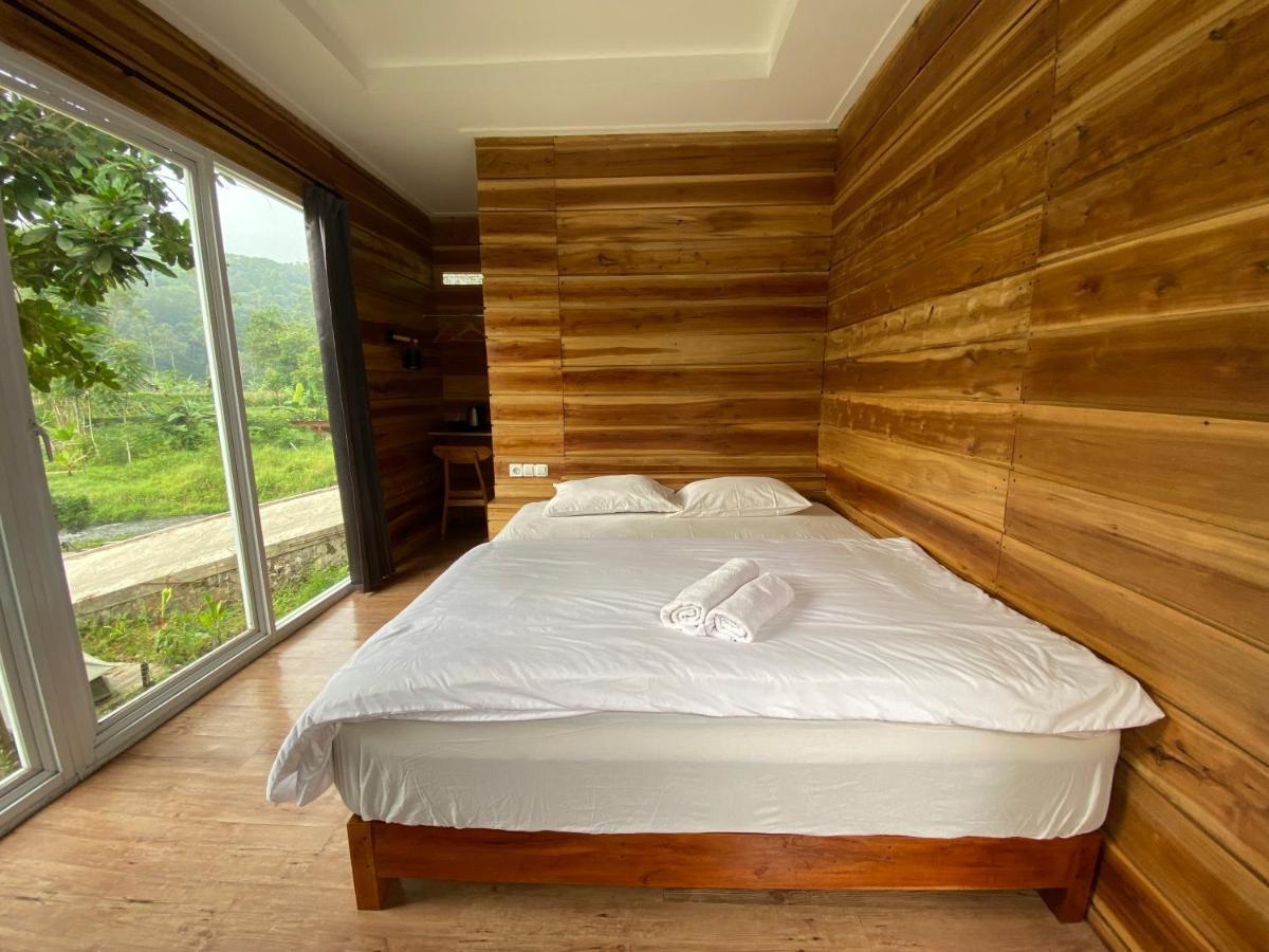Shine River Ciwidey Exterior foto