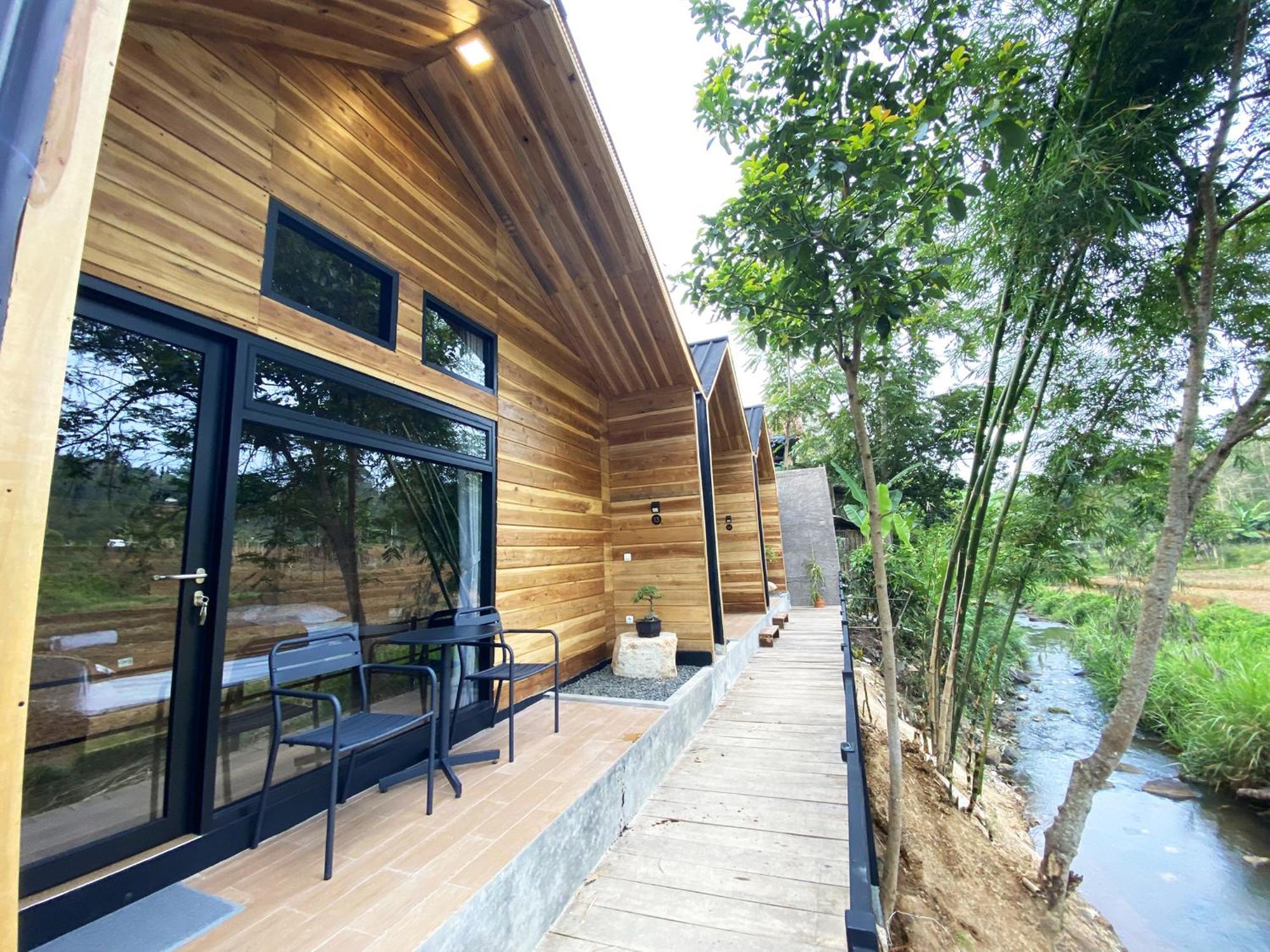 Shine River Ciwidey Exterior foto